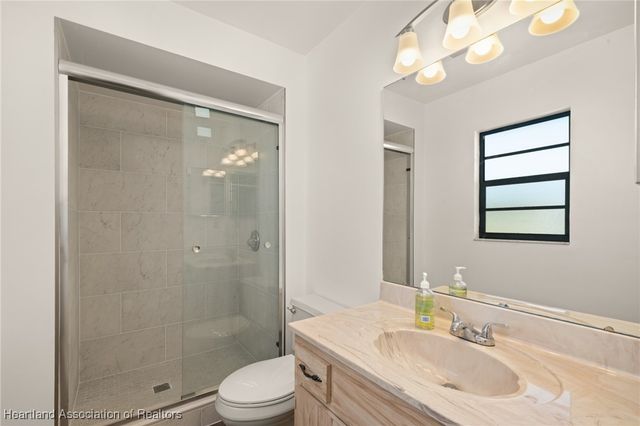 3 A Miracle Avenue D, Avon Park, FL 33825