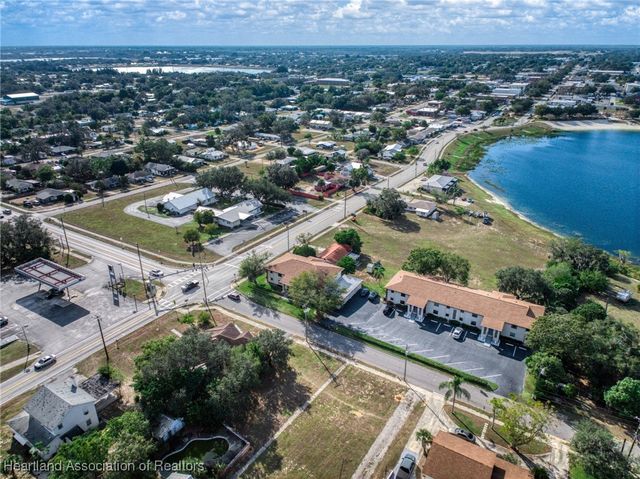 3 A Miracle Avenue D, Avon Park, FL 33825