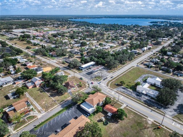 3 A Miracle Avenue D, Avon Park, FL 33825