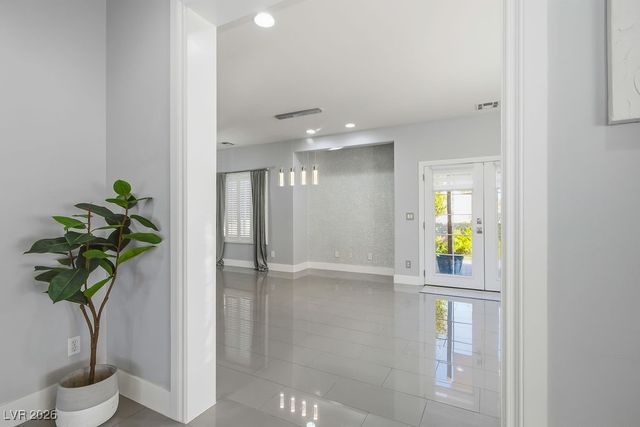 5130 Amanda Lane, Las Vegas, NV 89120