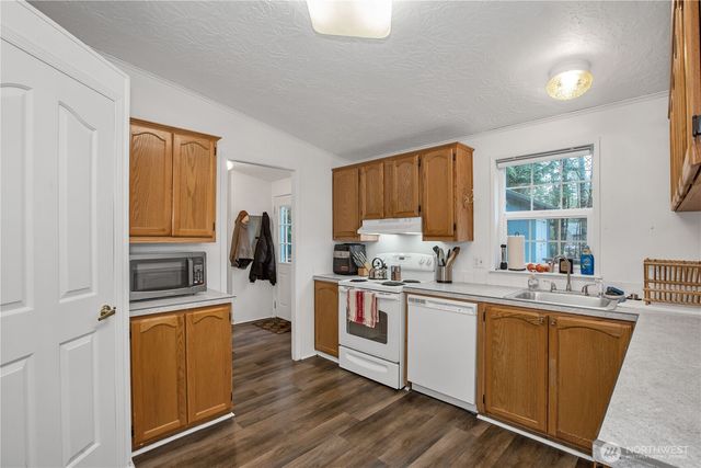 371 E Annas Way, Shelton, WA 98584