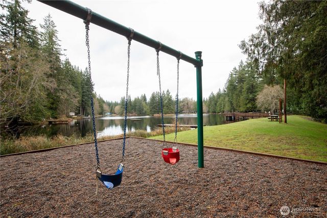 371 E Annas Way, Shelton, WA 98584