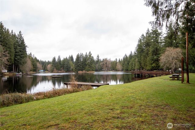 371 E Annas Way, Shelton, WA 98584