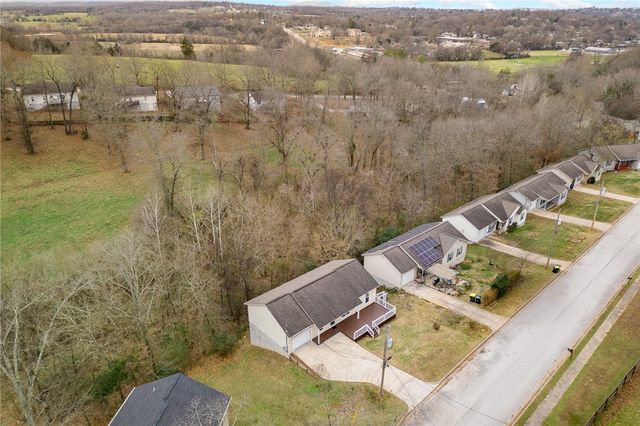 1016 Pearl Road, Harrison, AR 72601