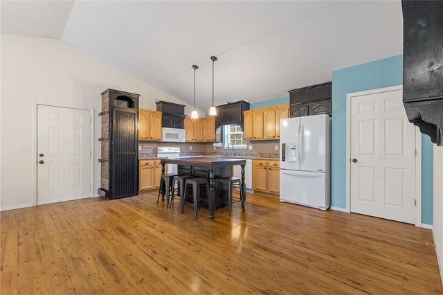 1016 Pearl Road, Harrison, AR 72601