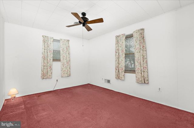 106 DISNEY AVE, Pasadena, MD 21122