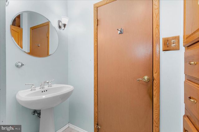 106 DISNEY AVE, Pasadena, MD 21122