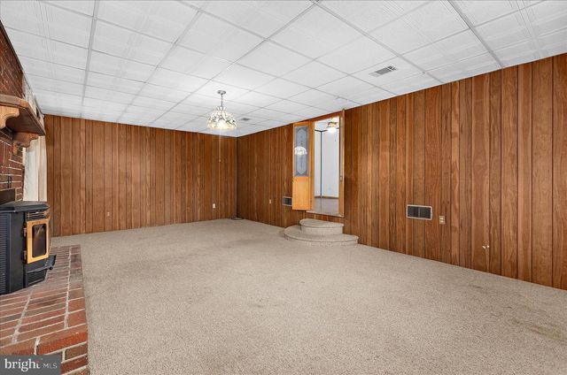 106 DISNEY AVE, Pasadena, MD 21122