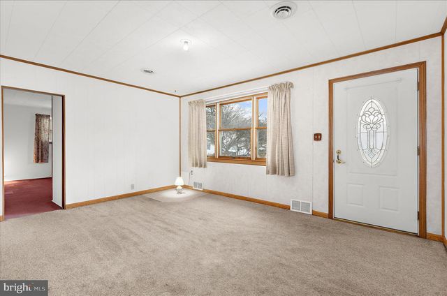 106 DISNEY AVE, Pasadena, MD 21122