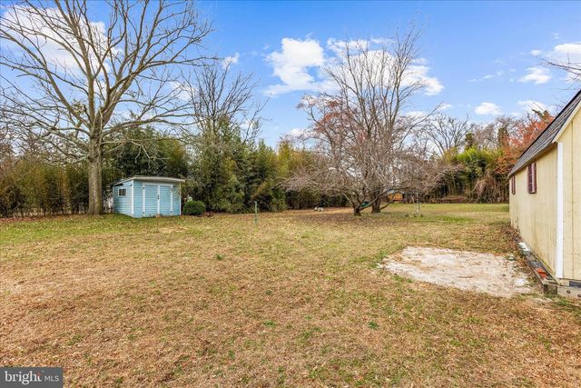 106 DISNEY AVE, Pasadena, MD 21122