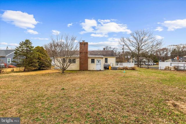 106 DISNEY AVE, Pasadena, MD 21122