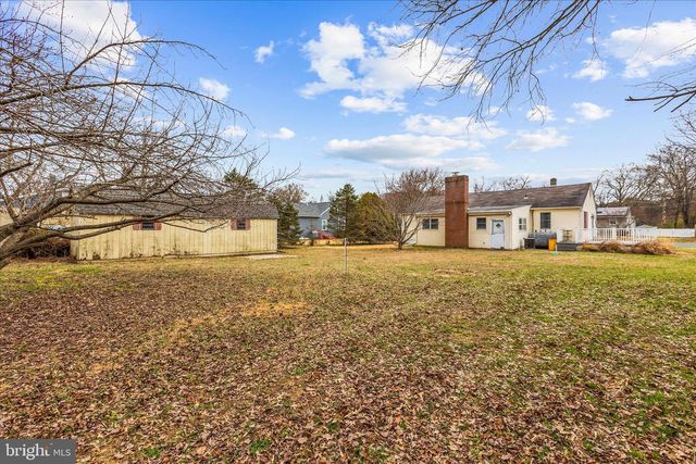 106 DISNEY AVE, Pasadena, MD 21122