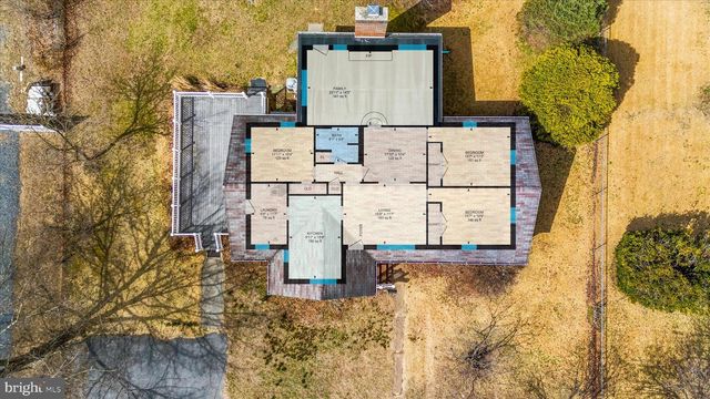 106 DISNEY AVE, Pasadena, MD 21122