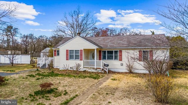 106 DISNEY AVE, Pasadena, MD 21122