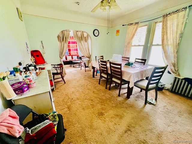 3215 Evaline Street, Hamtramck, MI 48212