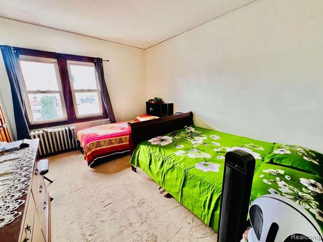 3215 Evaline Street, Hamtramck, MI 48212