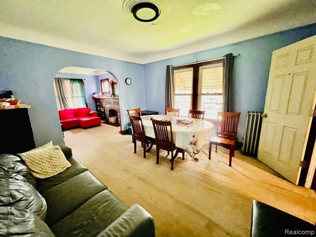 3215 Evaline Street, Hamtramck, MI 48212