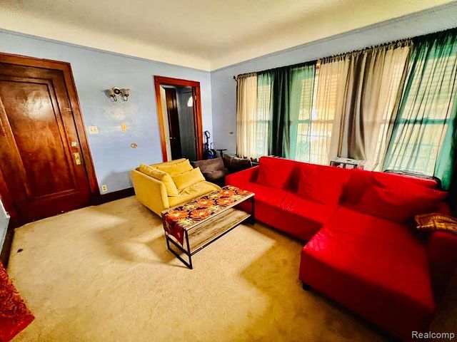 3215 Evaline Street, Hamtramck, MI 48212