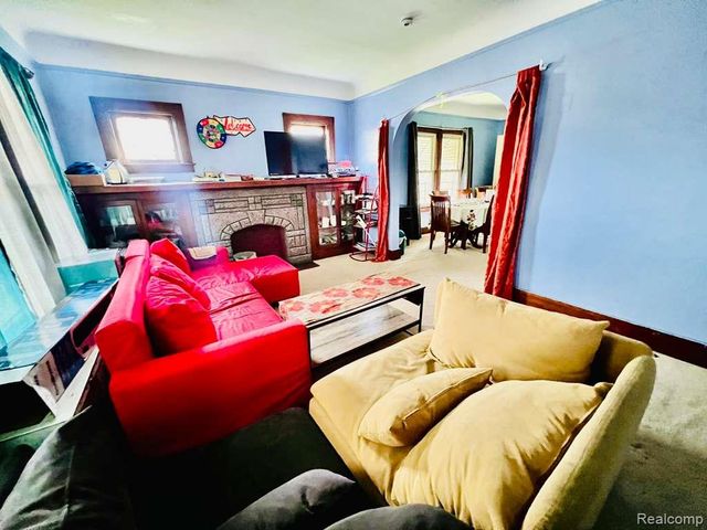 3215 Evaline Street, Hamtramck, MI 48212