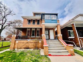 3215 Evaline Street, Hamtramck, MI 48212