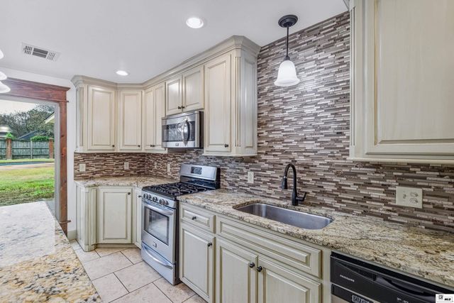 1215 PARK AVENUE, Monroe, LA 71201