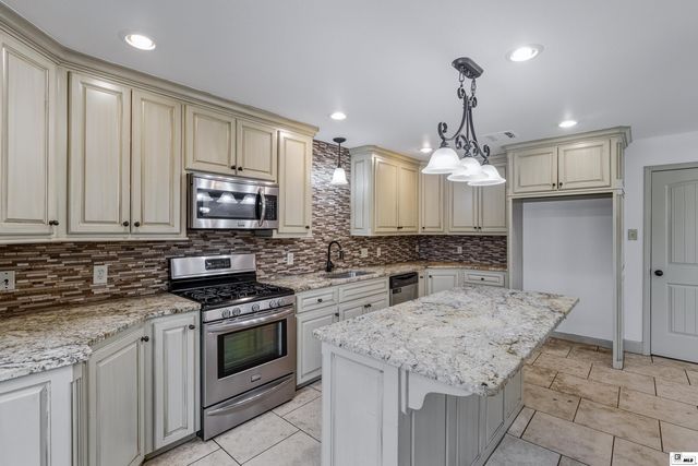 1215 PARK AVENUE, Monroe, LA 71201