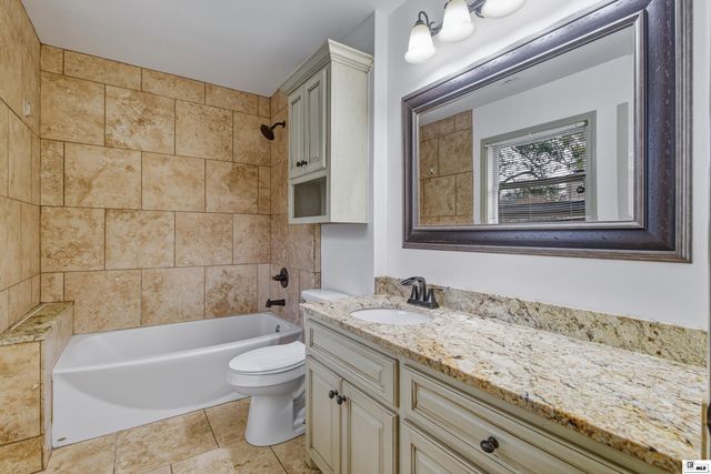 1215 PARK AVENUE, Monroe, LA 71201