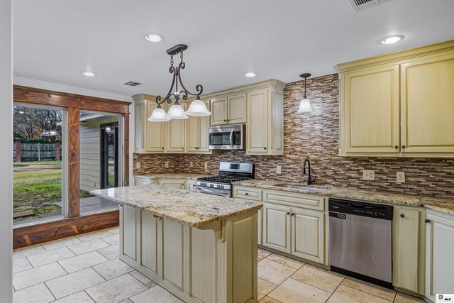 1215 PARK AVENUE, Monroe, LA 71201