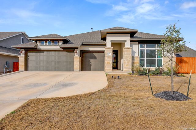 1693 Hidden Fox, New Braunfels, TX 78132