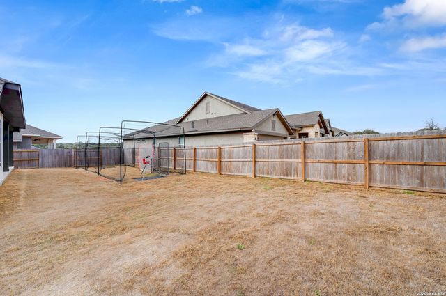 1693 Hidden Fox, New Braunfels, TX 78132