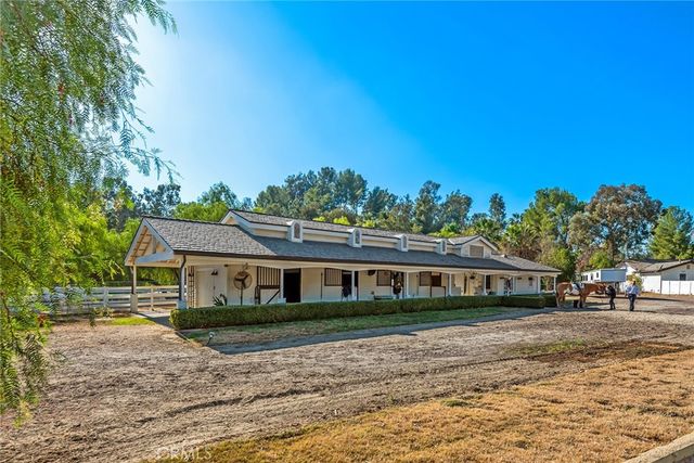 5547 PARADISE VALLEY Road, Hidden Hills, CA 91302