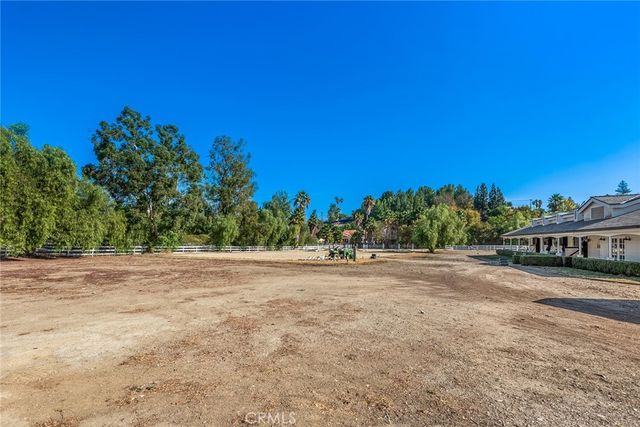 5547 PARADISE VALLEY Road, Hidden Hills, CA 91302