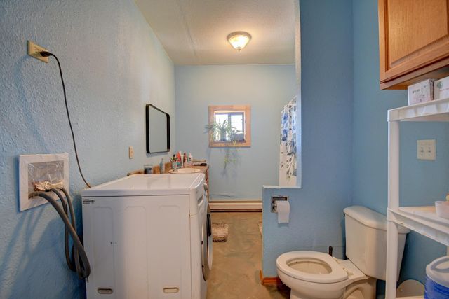 10 S Circle Road, Edgewood, NM 87015