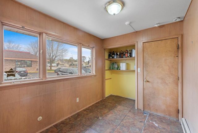 8915 W Becher STREET, West Allis, WI 53227