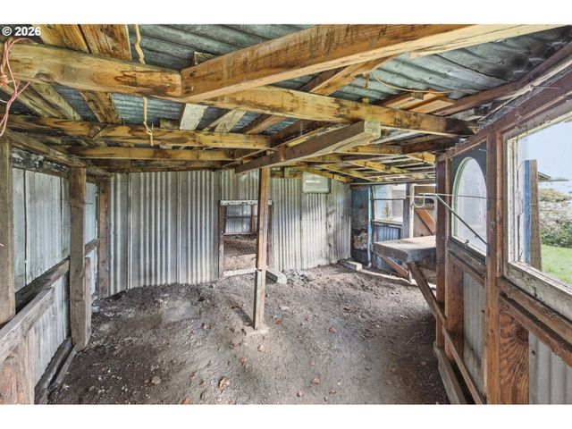 31859 Nw WASCOE St, North Plains, OR 97133