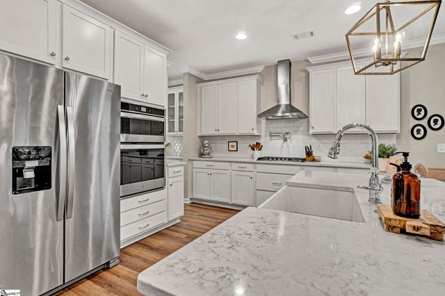 572 Backacre Court, Greer, SC 29651