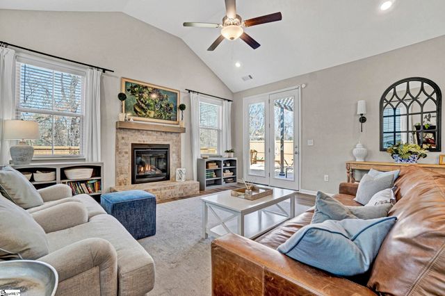 572 Backacre Court, Greer, SC 29651