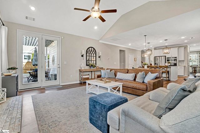 572 Backacre Court, Greer, SC 29651