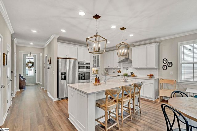 572 Backacre Court, Greer, SC 29651