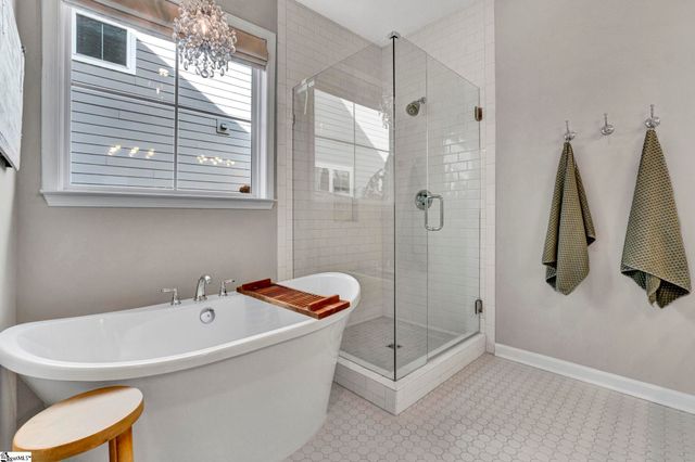 572 Backacre Court, Greer, SC 29651