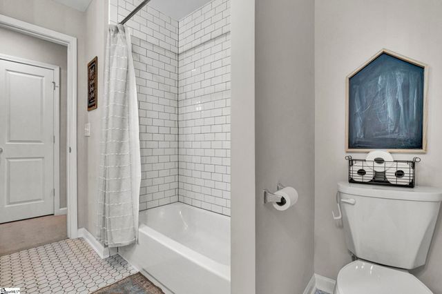 572 Backacre Court, Greer, SC 29651