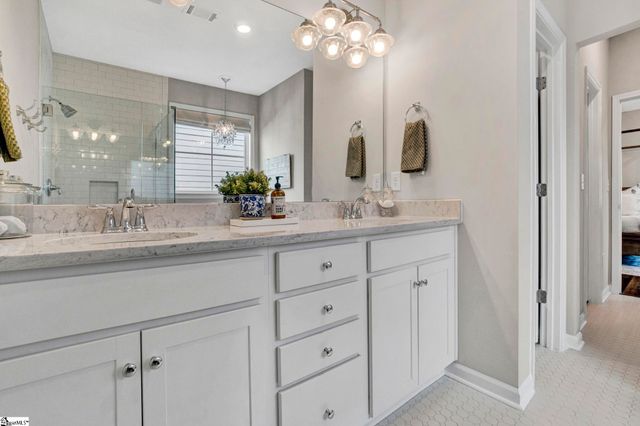 572 Backacre Court, Greer, SC 29651