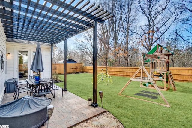 572 Backacre Court, Greer, SC 29651