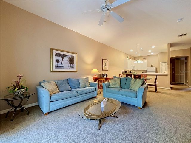 805 LUCAYA LOOP 8201, Davenport, FL 33897