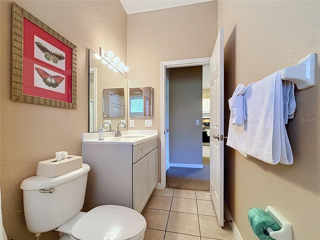 Image 19 of property listing at 805 LUCAYA LOOP 8201, Davenport, FL 33897