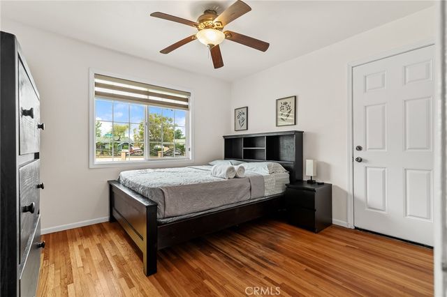 913 S Laurel, Santa Ana, CA 92704
