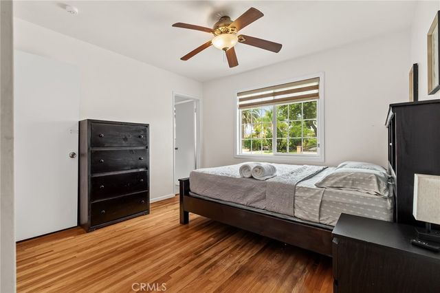 913 S Laurel, Santa Ana, CA 92704