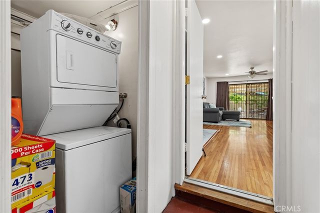 913 S Laurel, Santa Ana, CA 92704