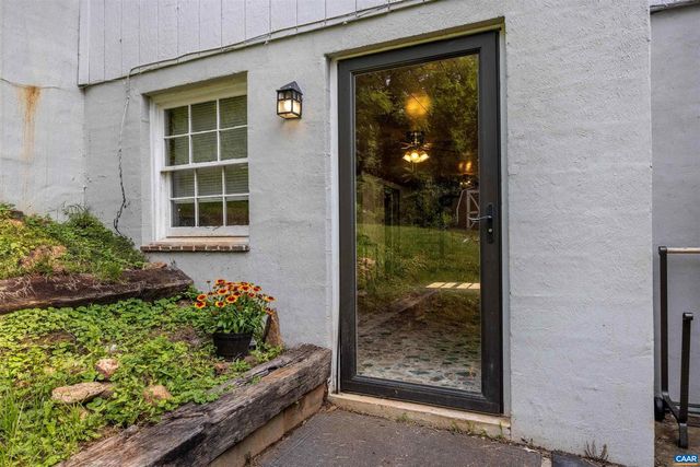 7311 S SEMINOLE TRL, Rochelle, VA 22738