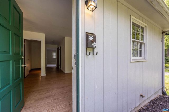 7311 S SEMINOLE TRL, Rochelle, VA 22738